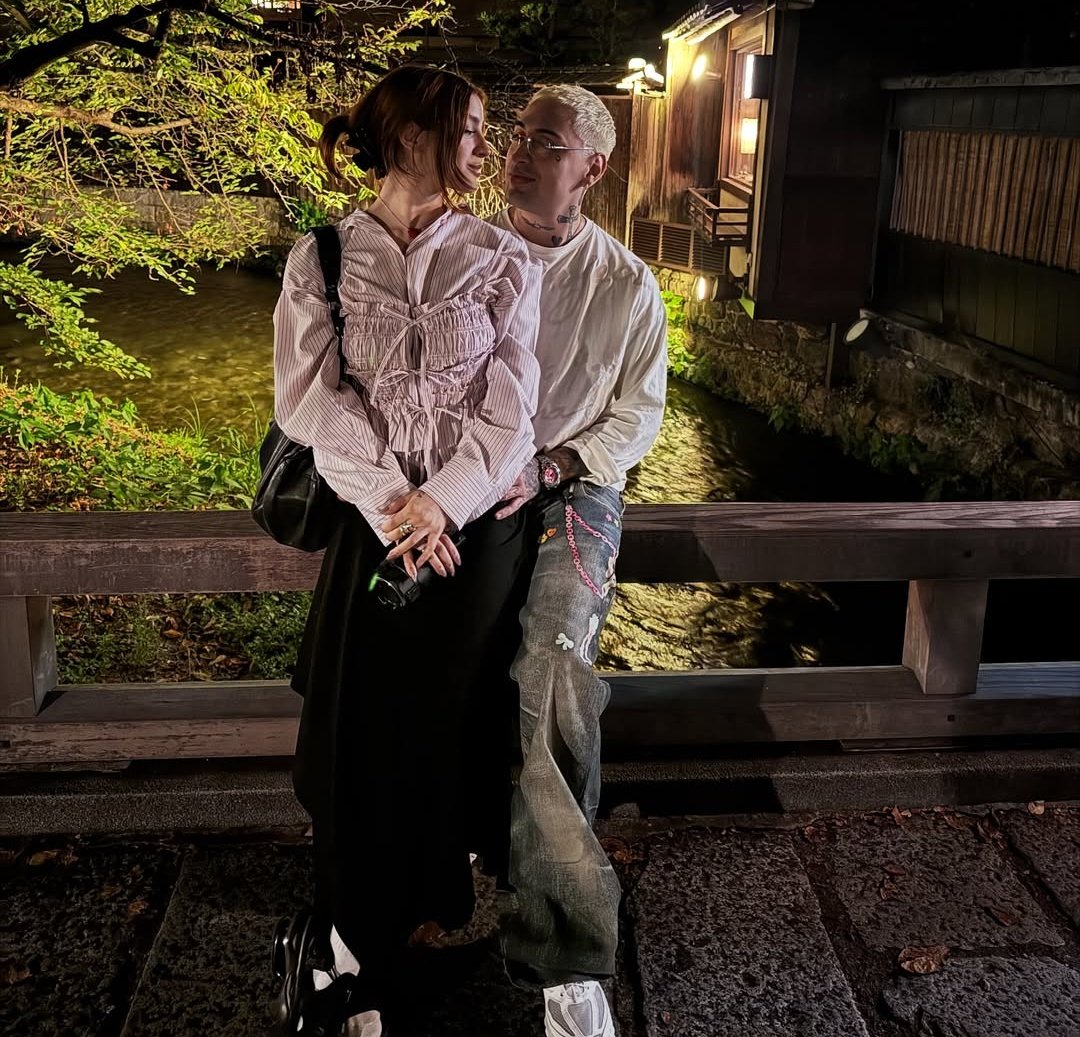rubiuhfernet's tweet photo. yo también quiero estar de viaje en japón con el amor de mí vida https://t.co/GIWhbFBGwc