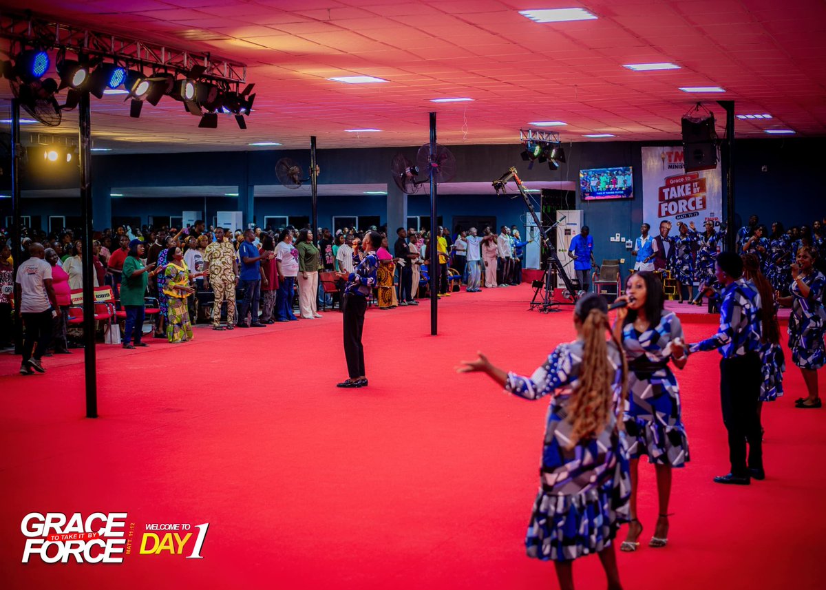 TMGministry15's tweet photo. John4:24; God is Spirit And Those Who Worship Him Must Worship In Spirit And Truth🔥🔥 (GRACE TO TAKE IT BY FORCE DAY 1)

#TMGMINISTRIES #Tmg
#takeitbyforce #prophetomoghene  #ACTIVEGRACE #prophetic  #deliverance #warri  #nigeria #church #healing #deliveranceministry #tmgvoice https://t.co/PN9GNHGt3c