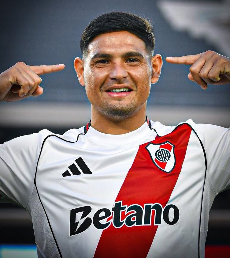 PASO EL EQUIPO GRANDE 🤷🏻‍♂️🐓