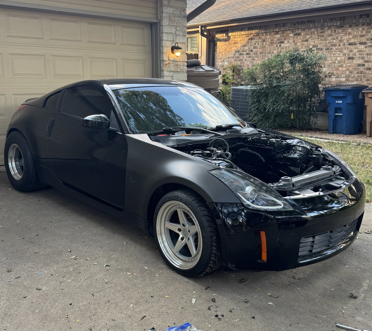 Most recent drag racing car is coming along. Finishing up the 2j to drop in