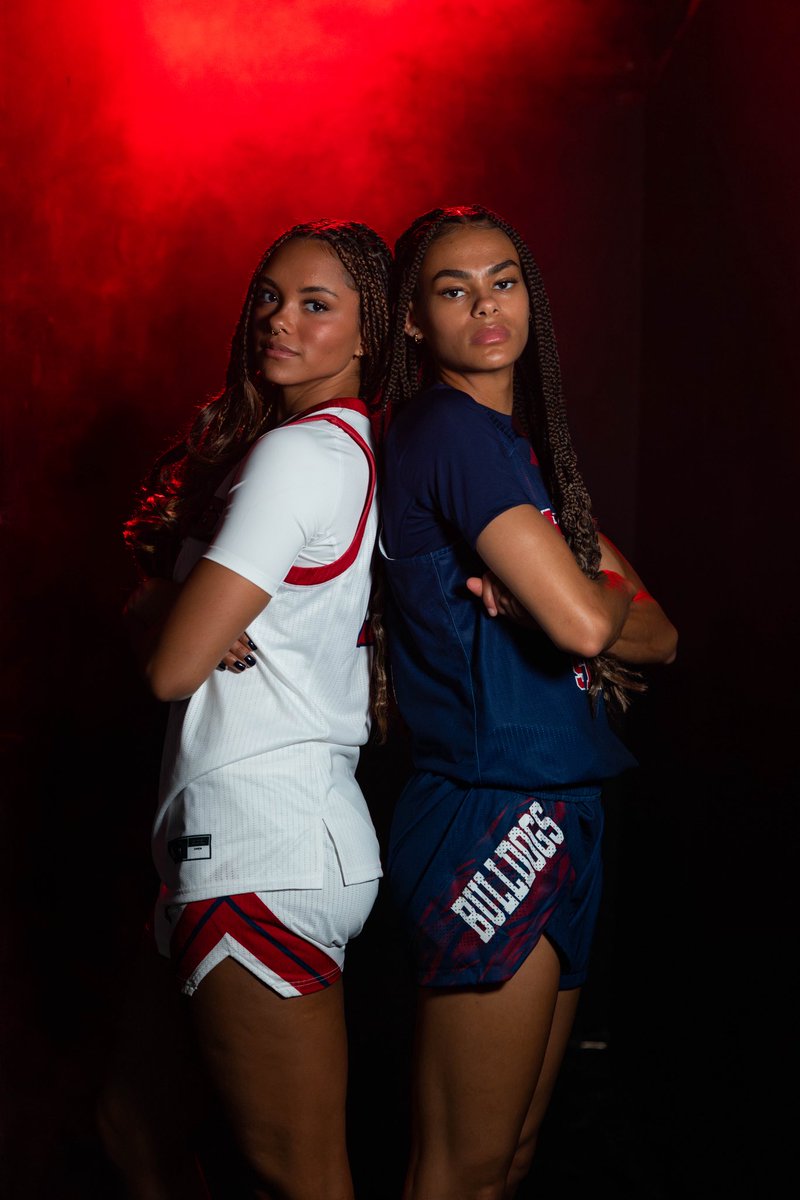 FresnoStateWBB's tweet photo. Media day flicks 📸 https://t.co/gonq1lBfhs