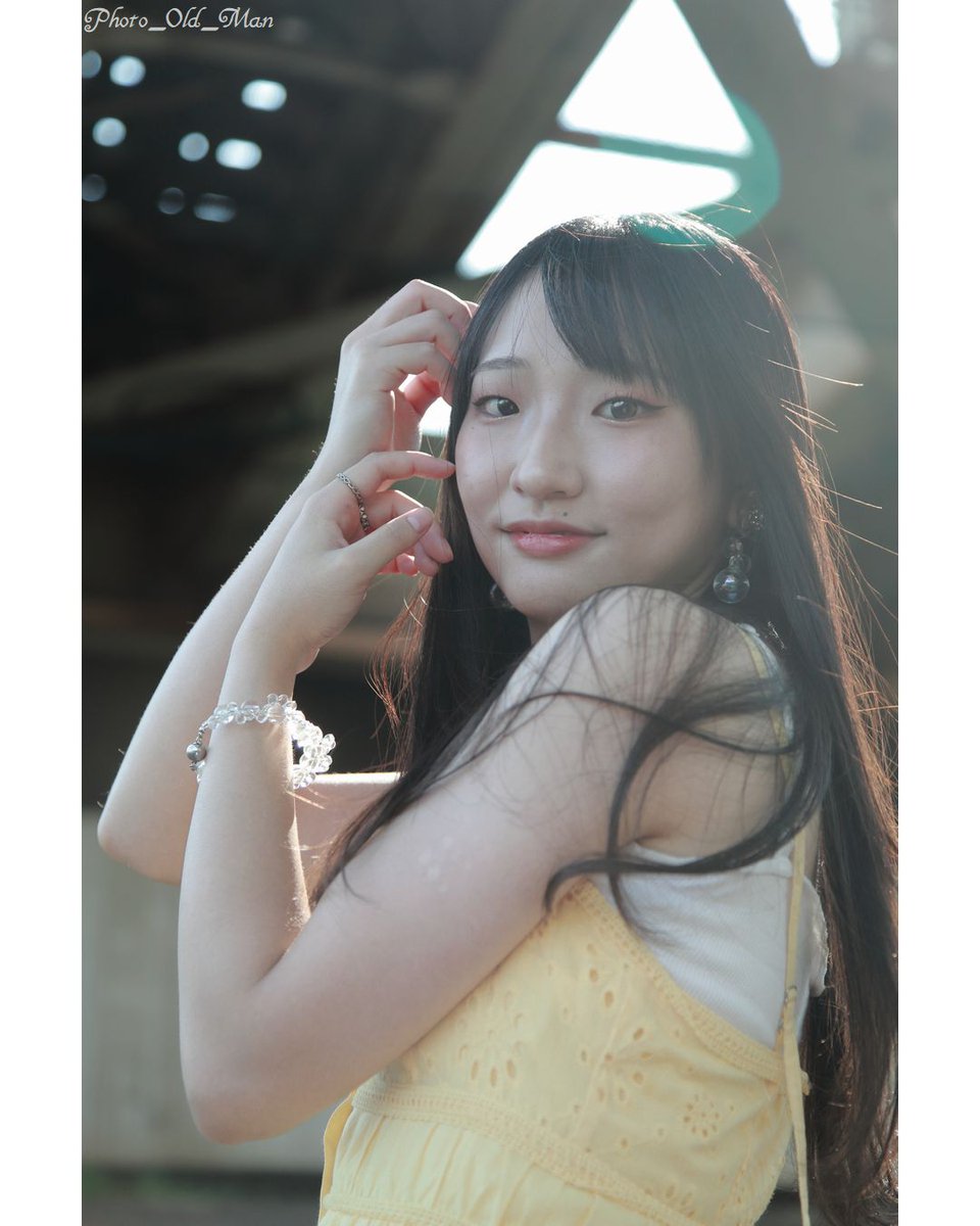 photo_old_man's tweet photo. M：#琴（ インスタ：oot0_4 ）さん
Loc：荒川土手

今回も #青春の輝き と #爽やかさ、魅力的な #瞳 と 人を #惹きつける笑顔 がとても #可愛らしく 表現された作品です。
どれも #この時期だけの1シーン が撮影できたのではないかと思います。Modelさんの持っている雰囲気のおかげです。

#Protrait https://t.co/ZTnN3uBIRB