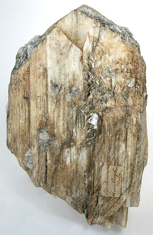 synergyrescap's tweet photo. #MineralOfTheWeek | spodumene  is a pyroxene mineral consisting of lithium aluminium inosilicate, a commercially important source of lithium. 

Occurs as colourless to yellowish, purplish, lilac kunzite, yellowish-green or emerald-green hiddenite with prismatic crystals. https://t.co/4AJjoEuNEt