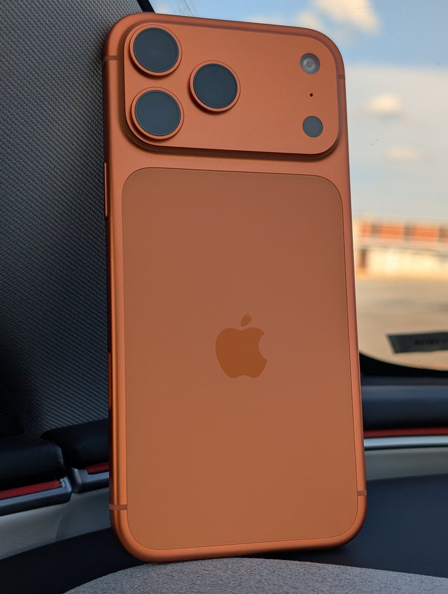iPhone has been returned 😔

Best iPhone ever, just can't deal with iOS.