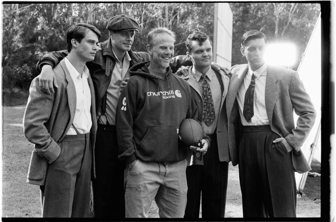 themosquitobowl's tweet photo. Mosquito Bowl BTS — Cast with the Director 🎬📸 🪖🏈

📸 @pberg44 

#mosquitobowl #mosquitobowlmovie #whitebuzz #billskarsgård #nicholasgalitzine #tomfrancis #raynicholson #brentcomer #peterberg #netflix @netflix https://t.co/Xoa3KxlUx7