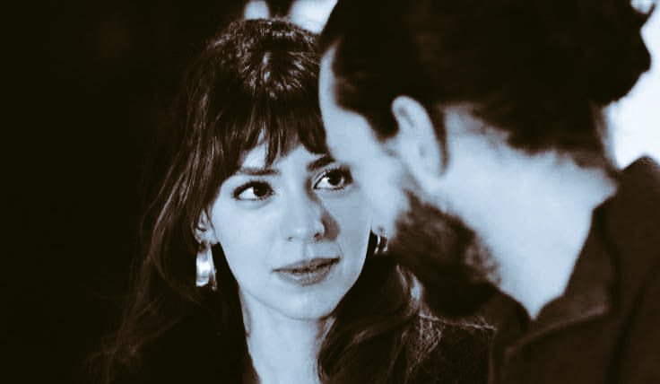 وان سـألوني عـن مـذاق الفـرح
 سـأخبرهـم عـن شـوفت  عـيونـك❤️