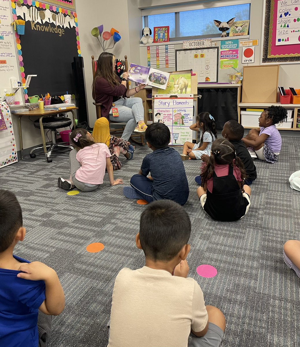 West Wyandotte library reader, Abigail, is back each month to read to the kindergartners!