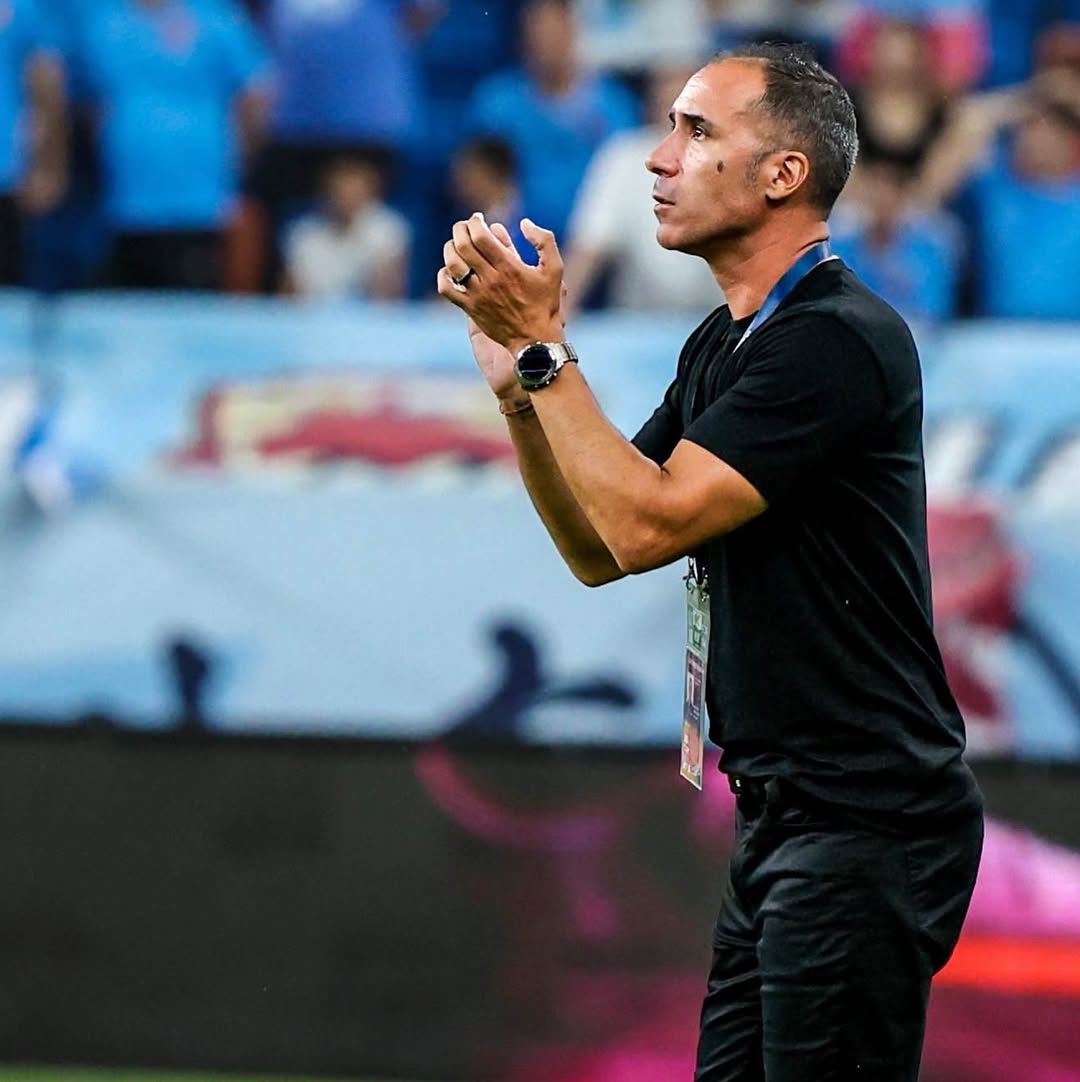 Pep Munoz não é mais técnico do Shenzhen Peng City

O clube anunciou a saída do comandante espanhol após apenas 2 meses no cargo

Ele esteve à frente da equipe em 10 jogos com 2 vitórias e 8 derrotas

Atualmente o Shenzhen ocupa a 13ª posição da Superliga com 20 pontos