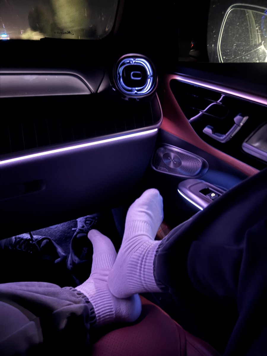 冰镇菠萝啤 tweet media