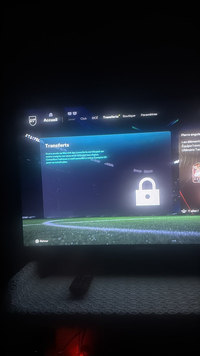 j’ai étais banni du marché des transferts alors que j’ai rien fais ptn aider moi les mec