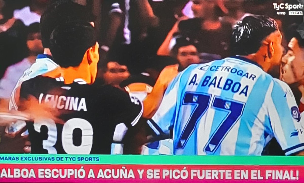 Racing aprender a perden bien ... escupio a acuña ..son re calentones, balboa guarda un poco  con flamengo 🤣