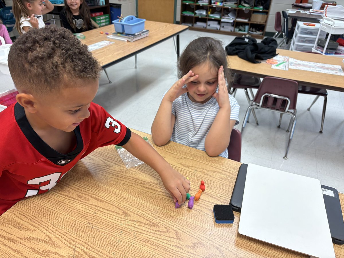 rmfisher76's tweet image. 🎉 Guess How Many Are Gone! 🎉 

First graders had a blast playing a game of missing addends! One partner closes his eyes while the other takes away some objects. @MVESGainesville #NoPeeking #StudentEngagement 🫣