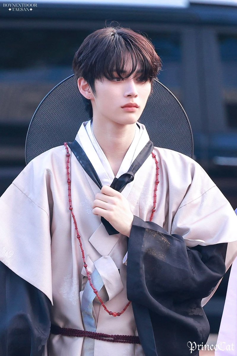 빈둥 tweet media