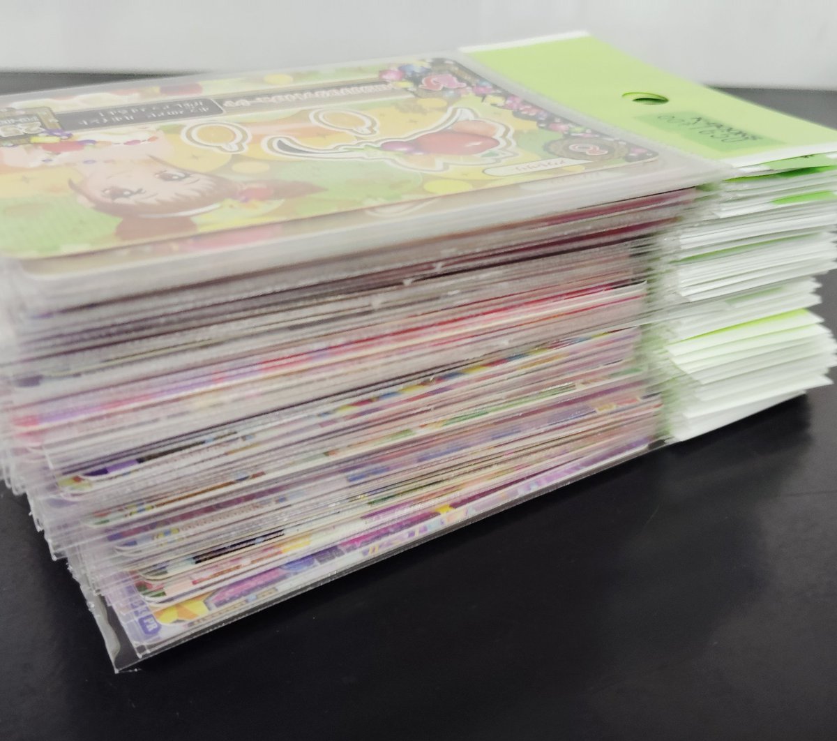 入荷情報】 アイカツ アイカツカード 大量入荷しました💫 #kbooks