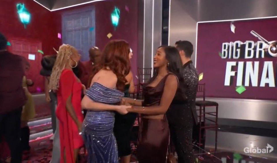 millie🎀 tweet media