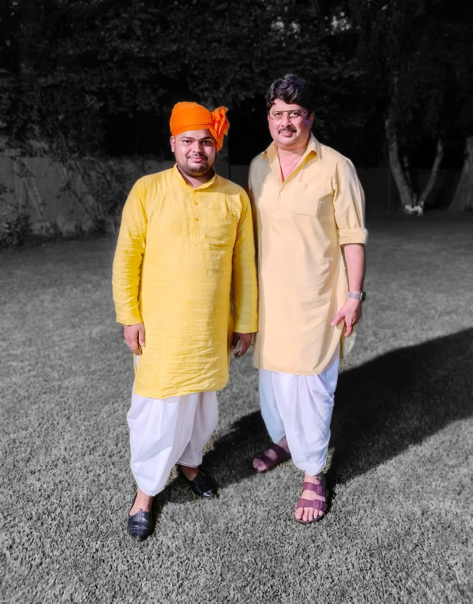 विजयदशमी का यह पावन दिवस उस क्षण और भी विशेष बन गया जब कल राजभवन बेंती (कुण्डा) में, उत्तर प्रदेश के यशस्वी, निर्भीक और सिद्धहस्त राजनीतिज्ञ, गरीबों व वंचितों के सच्चे हितैषी, प्रतापगढ़ की शान, कुण्डा की पहचान और जनसेवा के लिए पूर्णतः समर्पित जननायक, जनसत्ता दल के यशस्वी