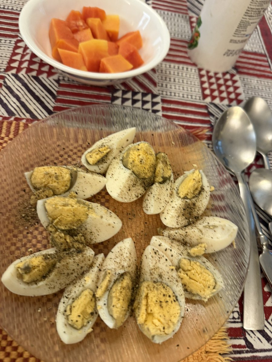 sudhir182's tweet image. Eggs are back on table