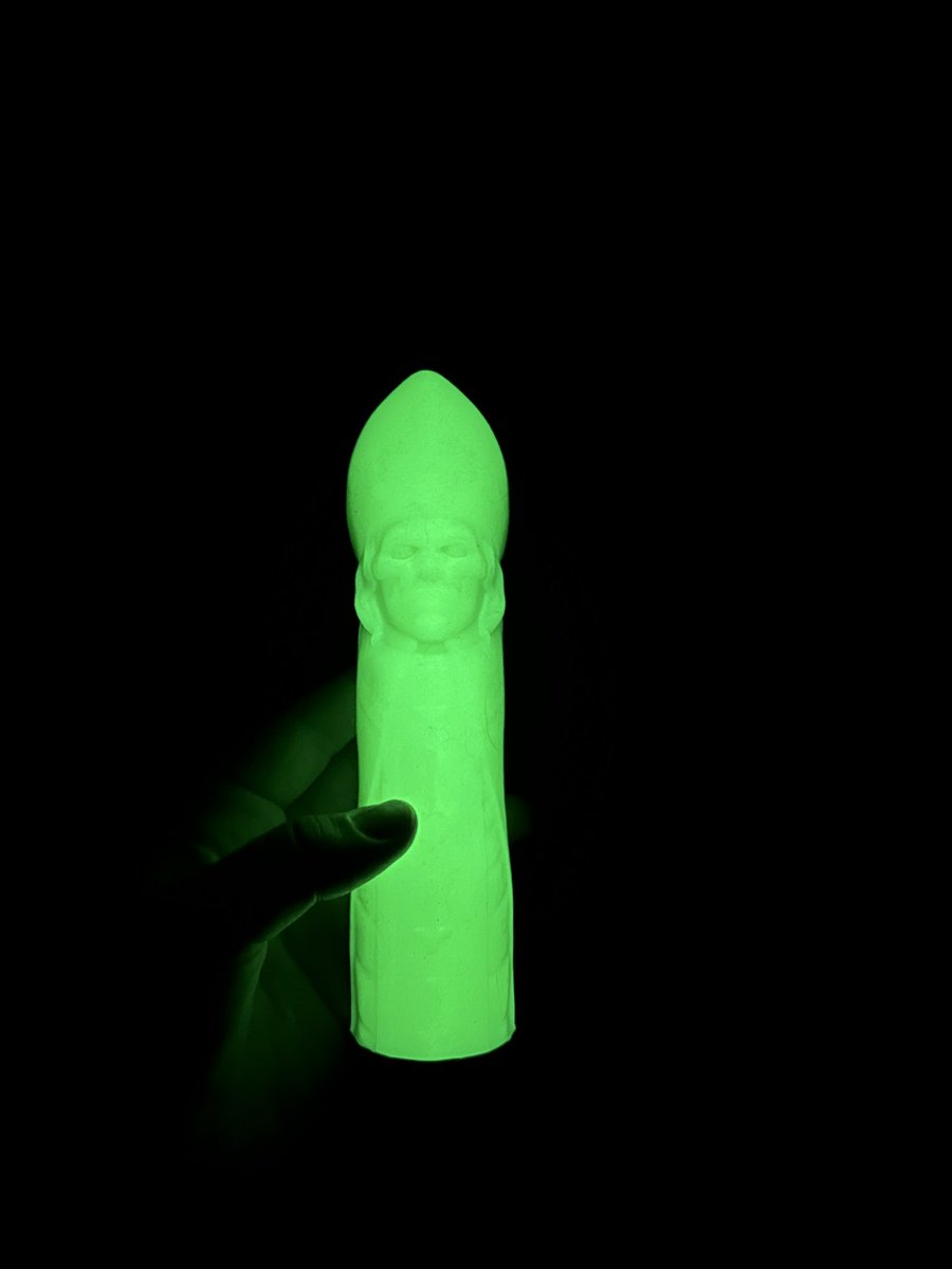 halcyonghouls's tweet photo. ITS FUCKING RADIOACTIVE IM CRYING https://t.co/ryqtA1vApq