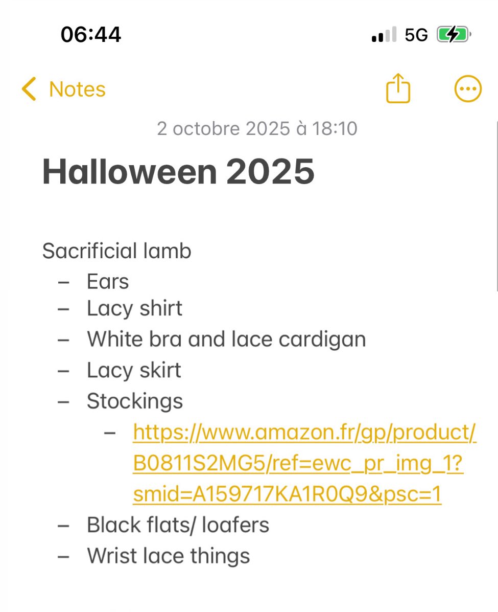 mirrorballbri's tweet photo. as an eldest daughter who’s been planning on being a sacrificial lamb for halloween….. https://t.co/1zXhcHOrZh