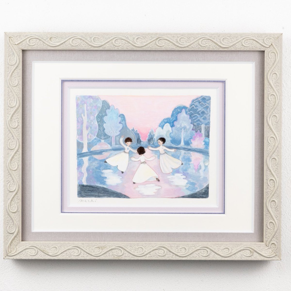 gallery_iro's tweet photo. 本日より まつもとまち個展「ちやちやの雨」が始まりました。
額装にもとてもこだわりを感じる作品26点。今年の作品から少し前の作品まで。7日（火）20時からオンラインストアでも販売いたします。
https://t.co/50ENLIY4o7

---

まつもとまち個展
「ちやちやの雨」
2025.10.3 fri –5 sun, 10.10 fri – 13 mon
12:00–18:00（最終日は17:00まで）
Room3

ONLINE STORE
10.7 tue 20:00~

ちいさな水彩画を中心に、26点を展示いたします。
日々うまれては消えていく、雨粒のような感情たち。
そんな、ふとしたひとことのような絵に耳を澄ませていただけたら嬉しいです。

まつもとまち
@too_woo 
https://t.co/asdBx5PAOR