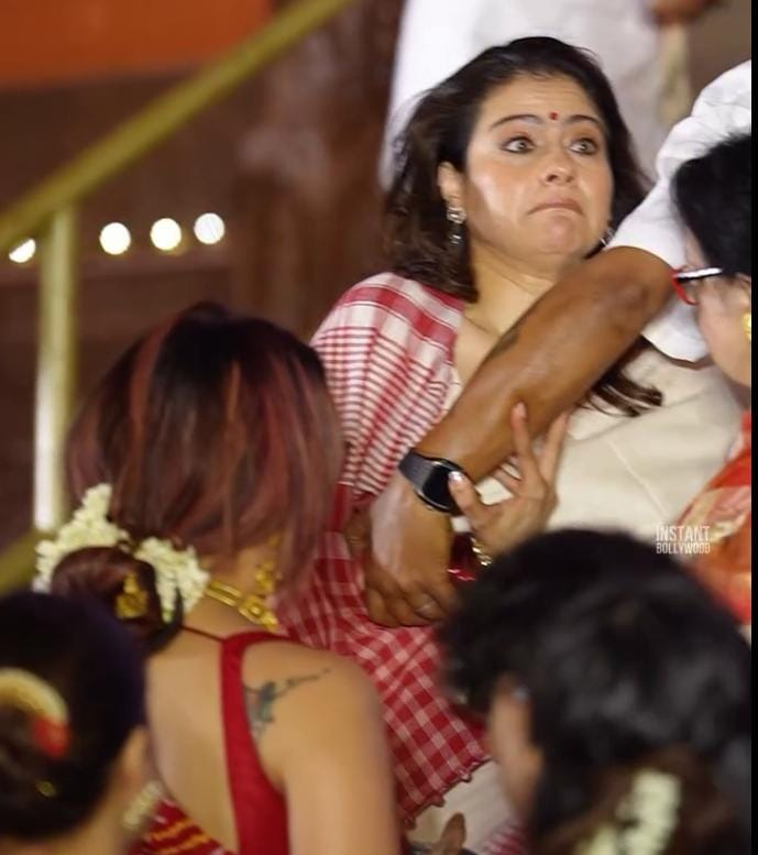 aksinghal78's tweet photo. Even Kajol wasn’t safe at Mumbai’s Durga Pandal — a man shamelessly touched her in the crowd.
Women’s safety has become a joke, even in front of Maa Durga’s idol.
Shame on a society where “Beti Bachao” stays a slogan, not reality.

#Kajol #Womensafety #Shame #StopHarassment https://t.co/e8hZBbgyza