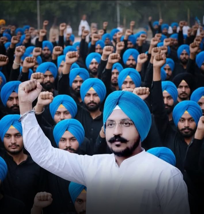 हमारा नेता @bhimarmychief  सासंद चंद्रशेखर आजाद जी।