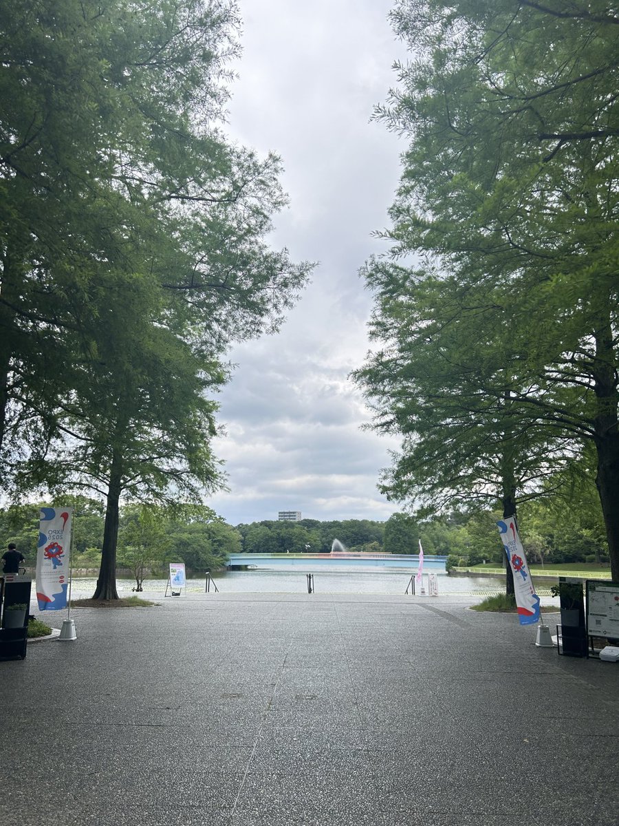 MerecsxBush's tweet image. 今日は大阪散策day💖🏙️✨  
歴史感じるお寺でほっこり🙏🌸  
川沿いのカフェでのんびり☕️🚤  
緑いっぱいの公園で深呼吸🌿💦

心も体も癒される、最高の1日でした☺️💓  
#大阪旅 #寺社巡り #カフェ時間 #公園散歩 🏯🌿☕️
