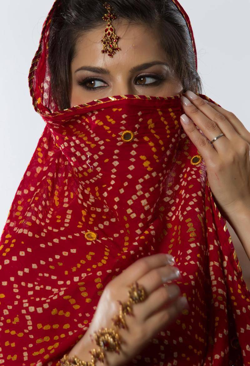 होश वाले तो उलझते ही रहे...

रास्ते तय हुए दीवानों से...