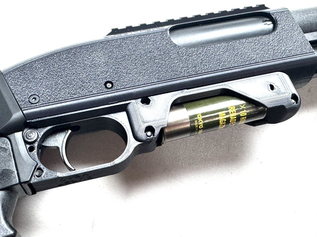 マルゼンの新製品CA870 TAC-10 CHARGER に、BURST-HEAD CA870シェル