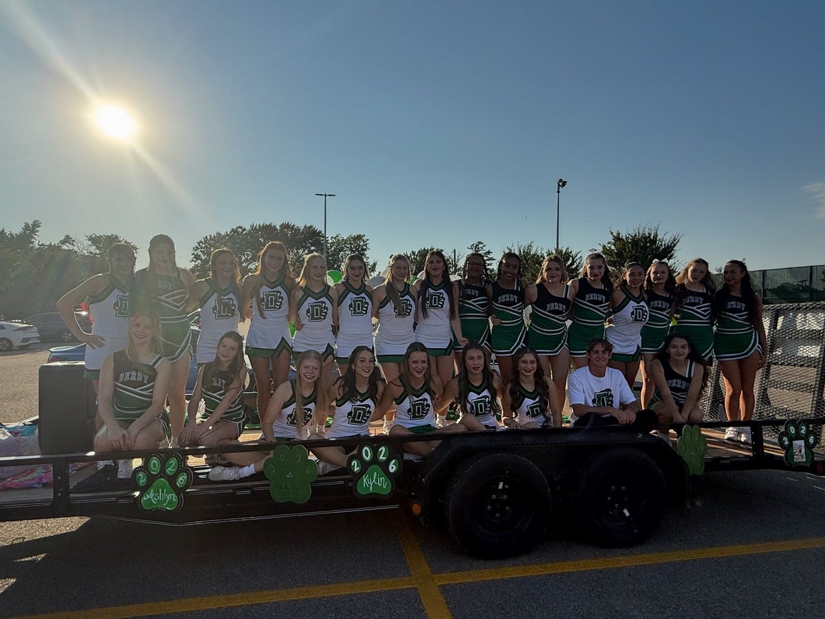 Derby High School Cheer tweet media