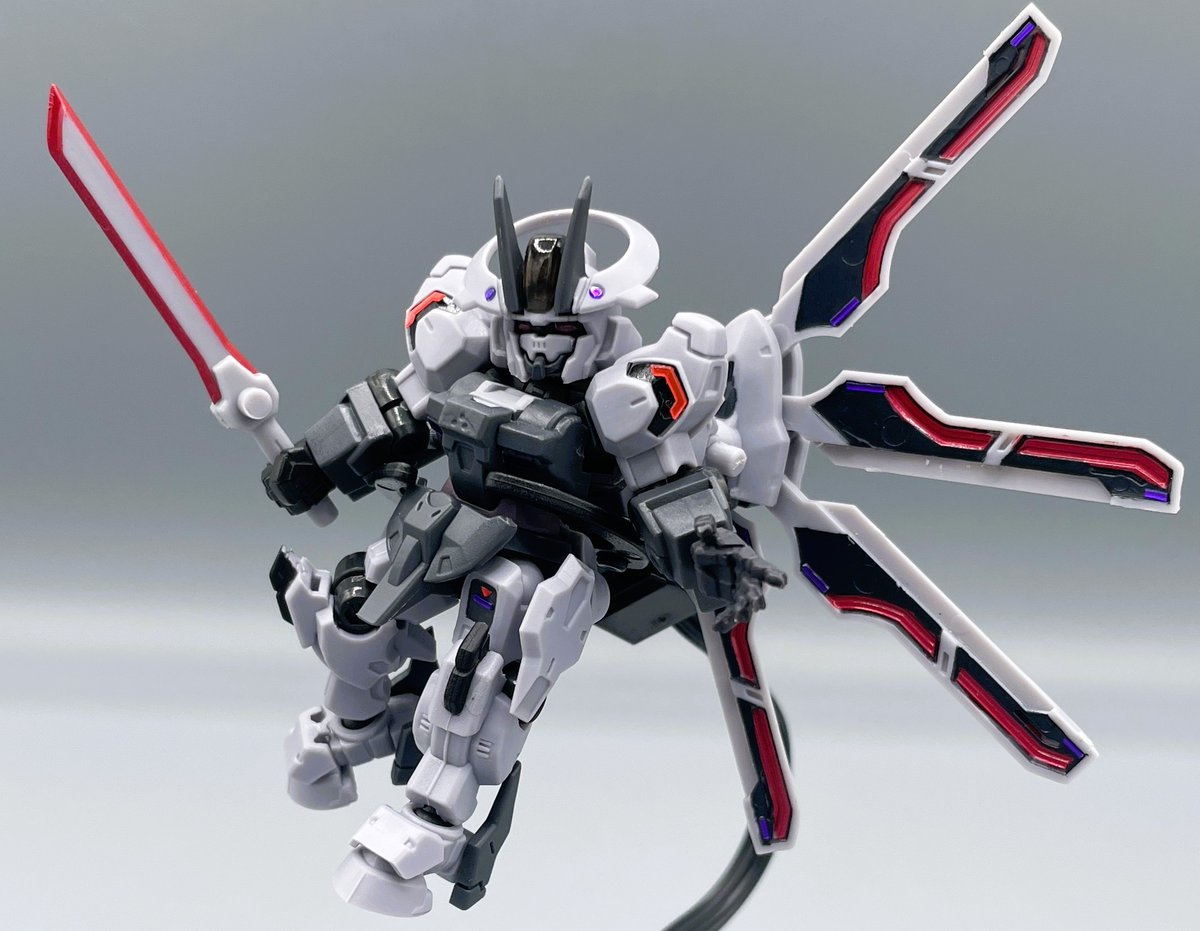 CAMPLABASE's tweet image. 【アンサンブル】大乱闘！ジェターク・ブラザーズ！【部分塗装】
#水星の魔女3周年
#モビルスーツアンサンブル #シュバルゼッテ #ディランザ #ガシャポン　
GUNSTAにて投稿中！！見て下さいヾ(≧▽≦)ﾉ✨✨