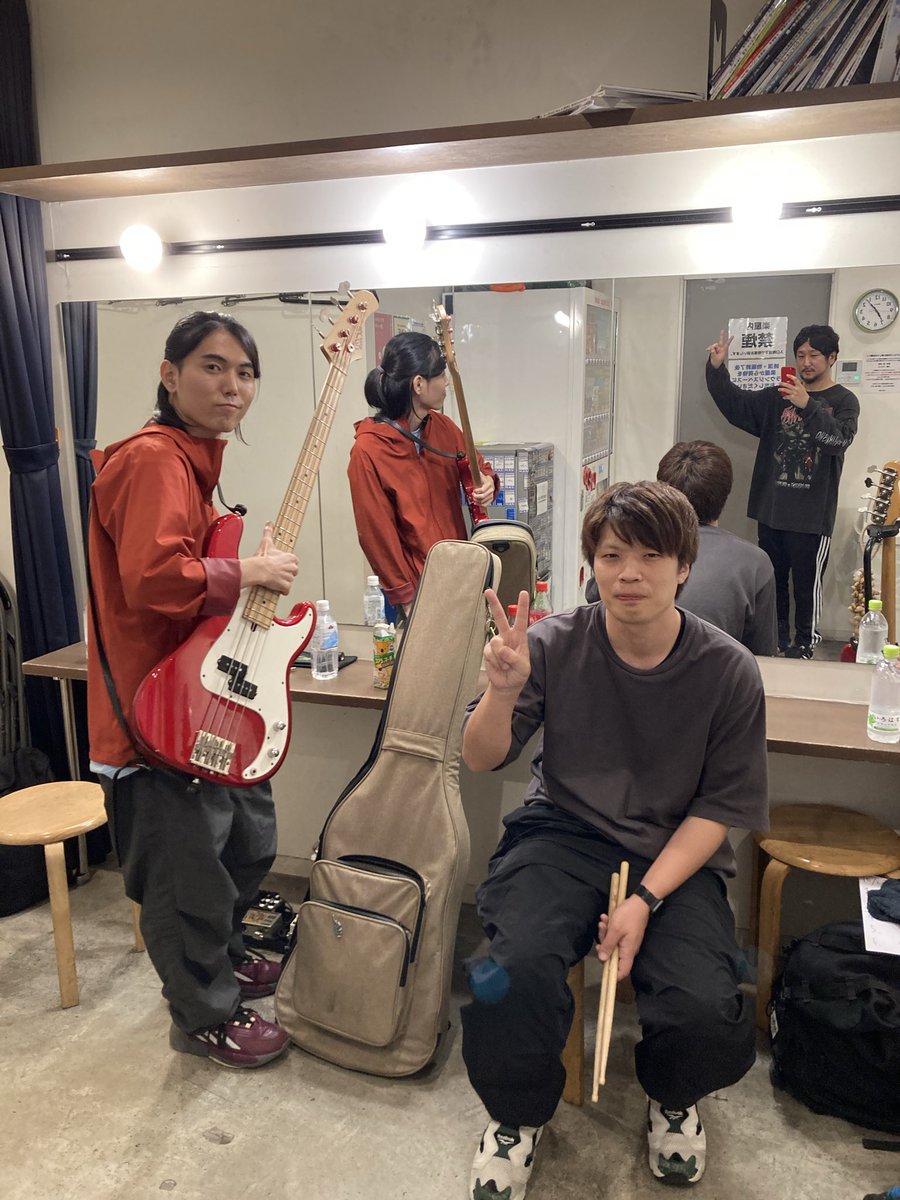 OFM_TW's tweet photo. 【御礼】

10/2(木)西永福JAM

遅ればせながらお越し頂いた皆様、対バンの皆様、スタッフの皆様、ありがとうございました。また何処かで。 https://t.co/OgFxdWtQ7o