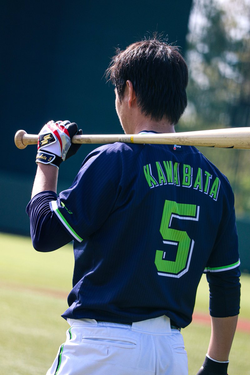 【希少/美品】川端慎吾選手 ヤクルトスワローズ 2018 CREW ユニフォーム 希少/美品】川端慎吾選手 ヤクルトスワローズ 2018 CREW