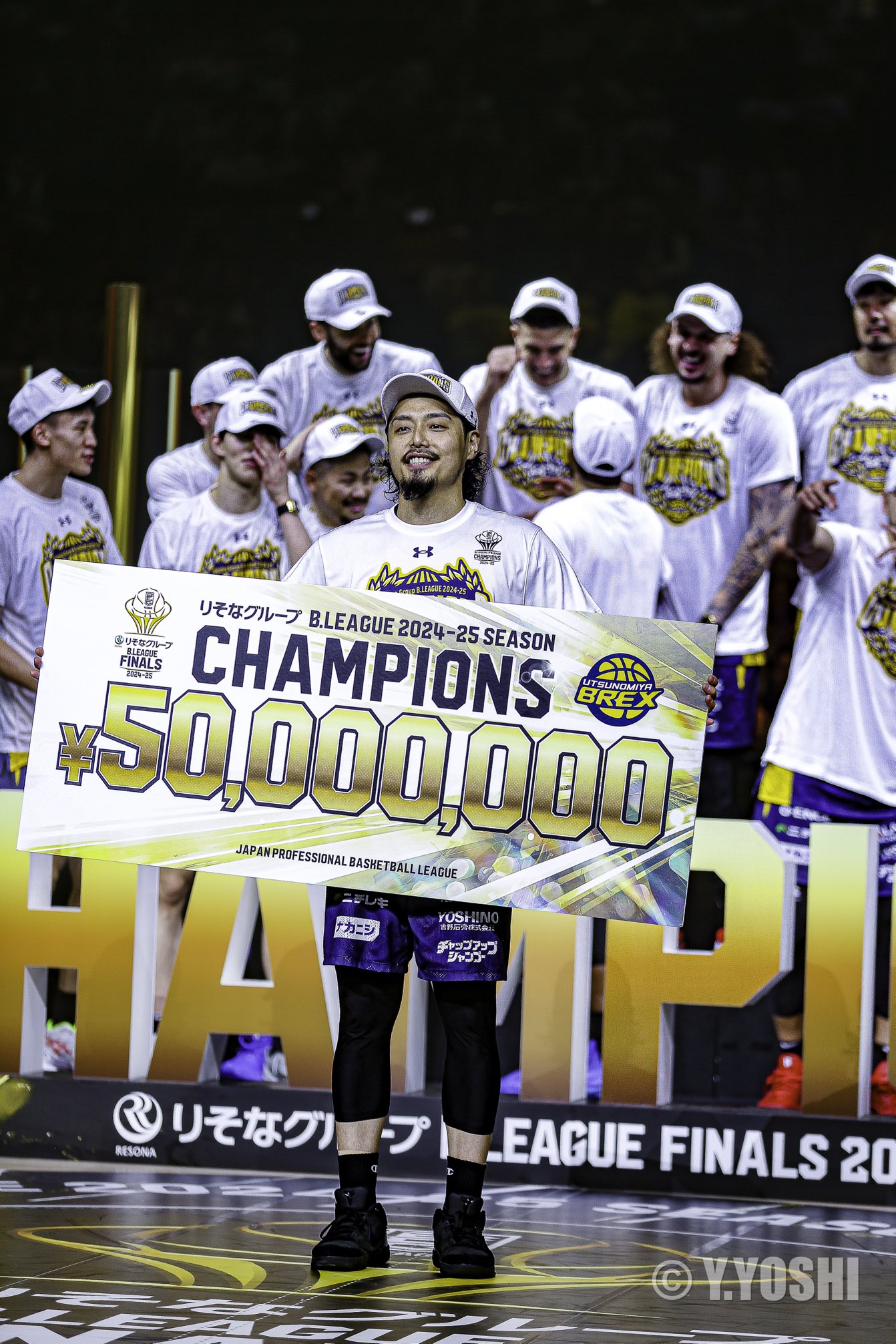 ⭐️必見⭐️限定品⭐️入手困難⭐️ヘネシー⭐️ゴールド⭐️未開封⭐️VS⭐️金運アップ⭐️セレブ⭐️ 特大銀爪先金フェザー（左向き）74mmタイプ – GOD SUNS