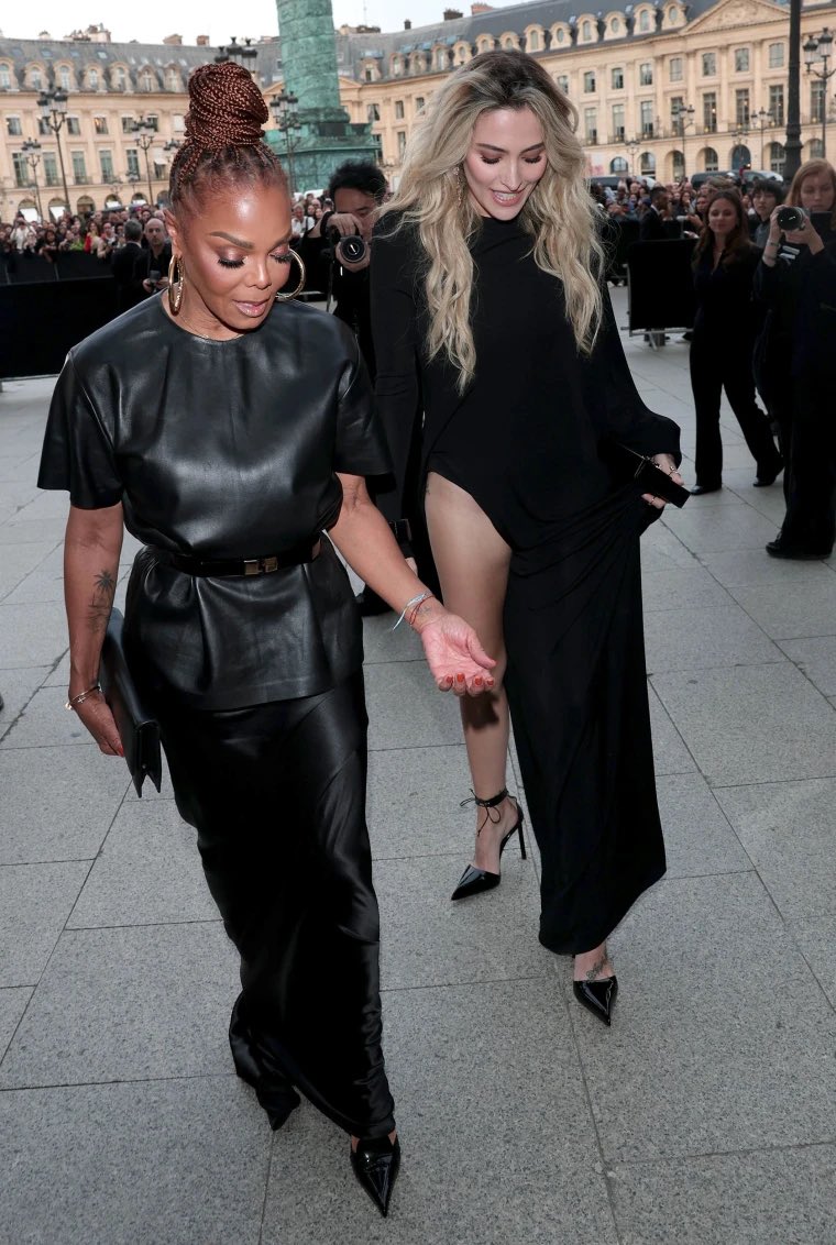 I love this…. <a href="/JanetJackson/">Janet Jackson</a> <a href="/ParisJackson/">PK</a>