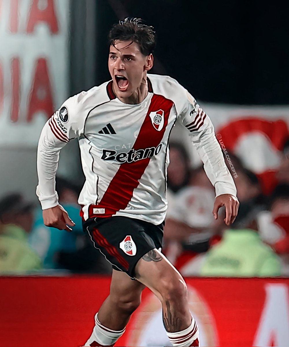 𝙈𝘼𝙓𝙄 tweet media