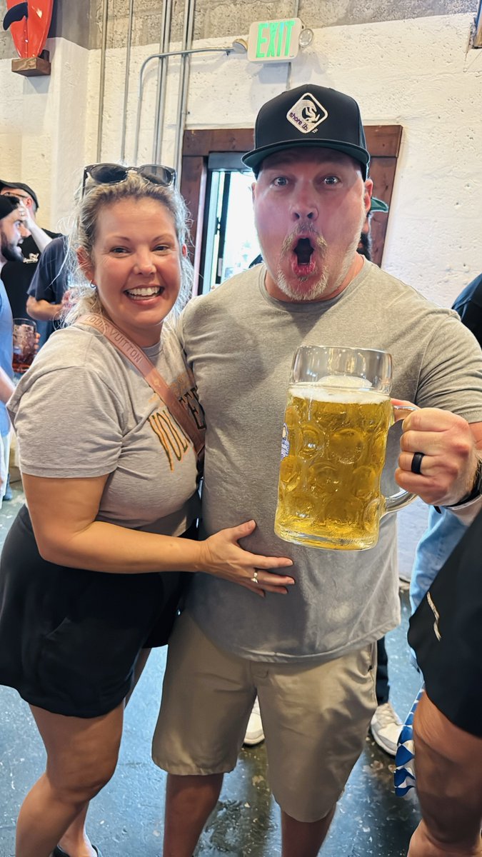 Raise ‘em high, Vero! Our final U.S. Steinholding Association State Qualifier goes down this Sunday at 3pm in the tasting room! It's your last chance to test your strength and move on to the State Championship!