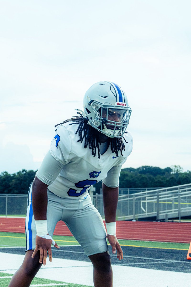 CaydenBurnett08's tweet image. Mid Season Highlights
6'0 210 ILB
@ChadSimmons_ @najehwilk @TheUCReport @nchsfb_ @RecruitGeorgia @Southside_Nate @CoachCapIV @DukestheScoop @TomLoy247 @adamgorney
hudl.com/v/2Si0aA