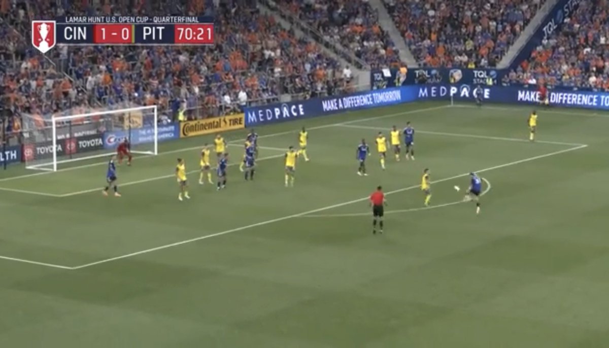 cheese 🟧🟦 #Müller2Cincy #BelieveInMüller (@cream_my_cheese) on Twitter photo 