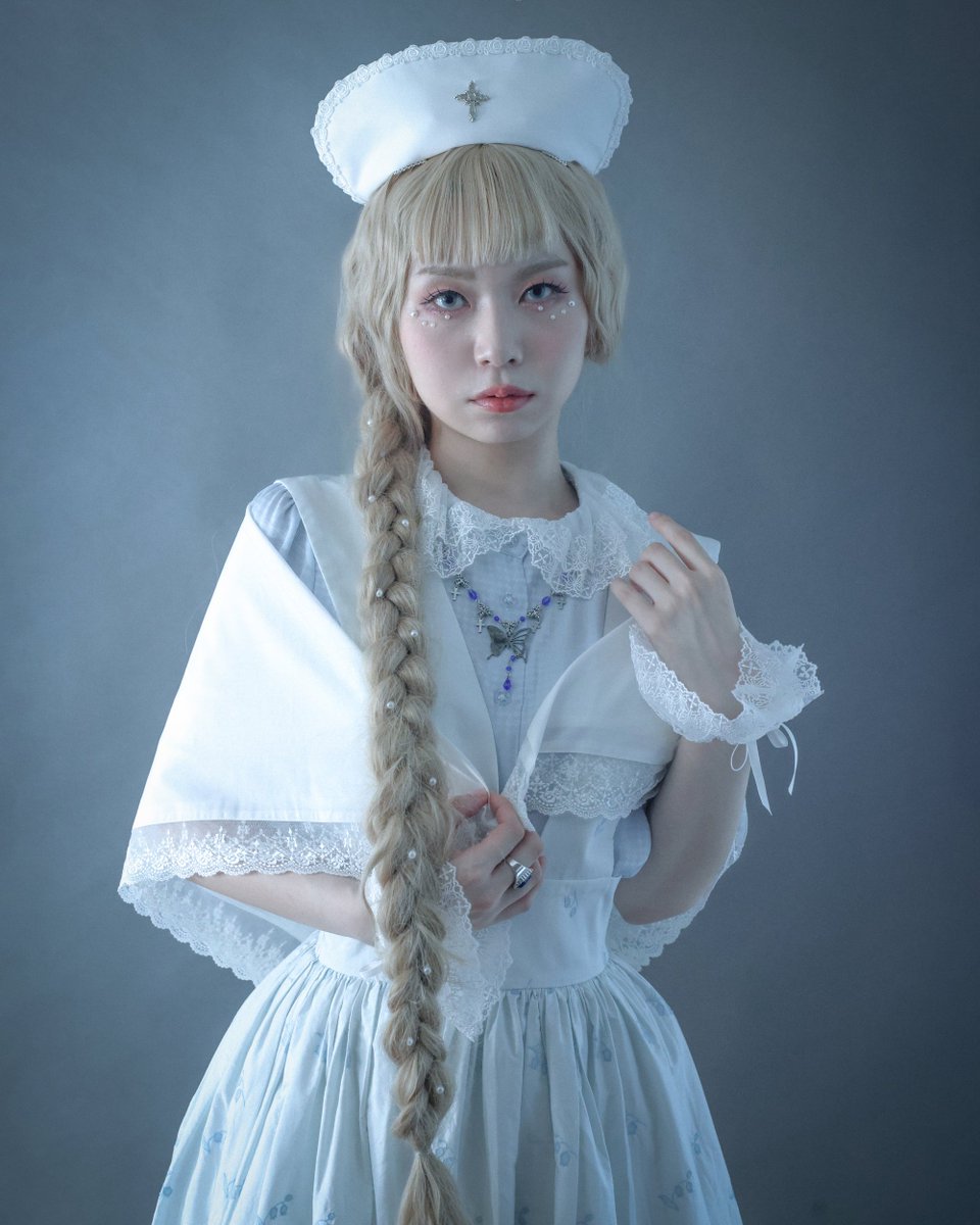 新品 タグ付　モワメームモアティエ スーパードルフィー Tシャツ　Mama様 新品 タグ付 モワメームモアティエ スーパードルフィー Tシャツ