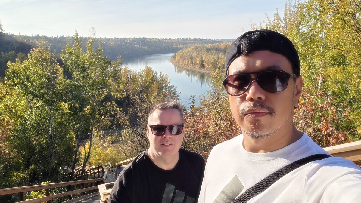 melindaverga's tweet image. Perfect #fall 🍁 day in #Edmonton.
...
#Alberta #Canada #amiskwaciwaskahikan #yeg #treaty6 #treaty6territory #gaycanada