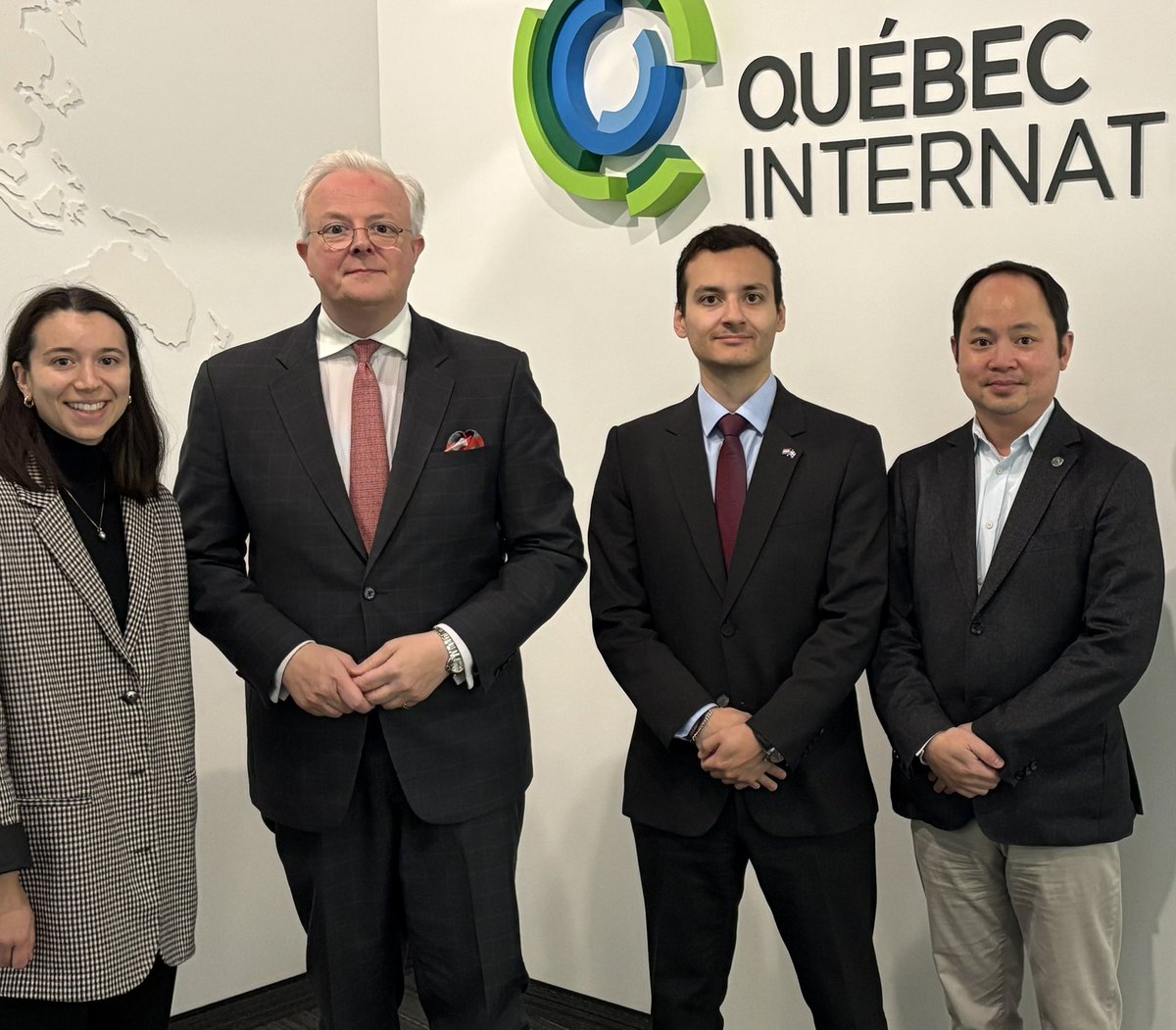 Excellentes discussions avec <a href="/quebecintl/">Québec International</a>  sur les relations bilatérales #Luxembourg #Quebec et la mission économique multi-sectorielle planifiée à Luxembourg fin novembre 🇱🇺 <a href="/LUinOttawa/">LUinOttawa</a>