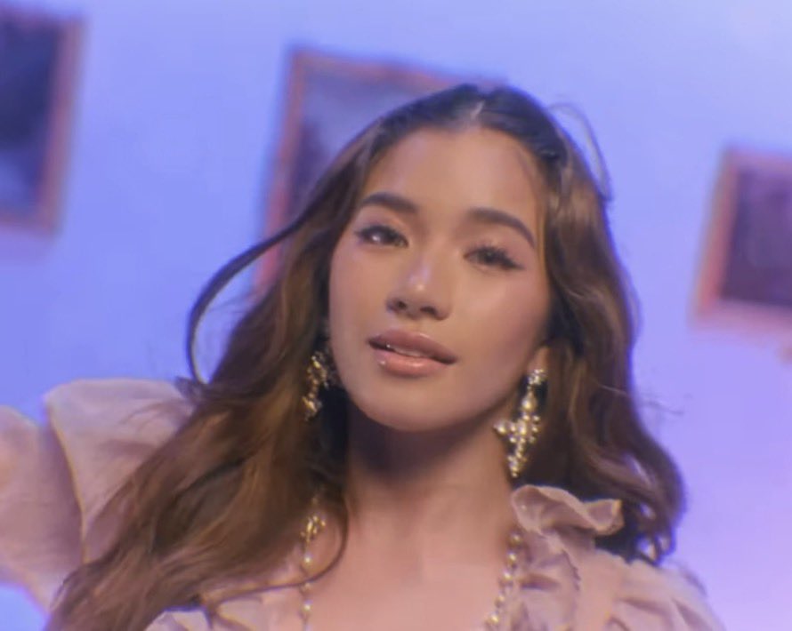 GeeRastro's tweet photo. You are worth it,just as you are.. 💙😳✨ #MyFirstLuv https://t.co/2VmSb3CjGw