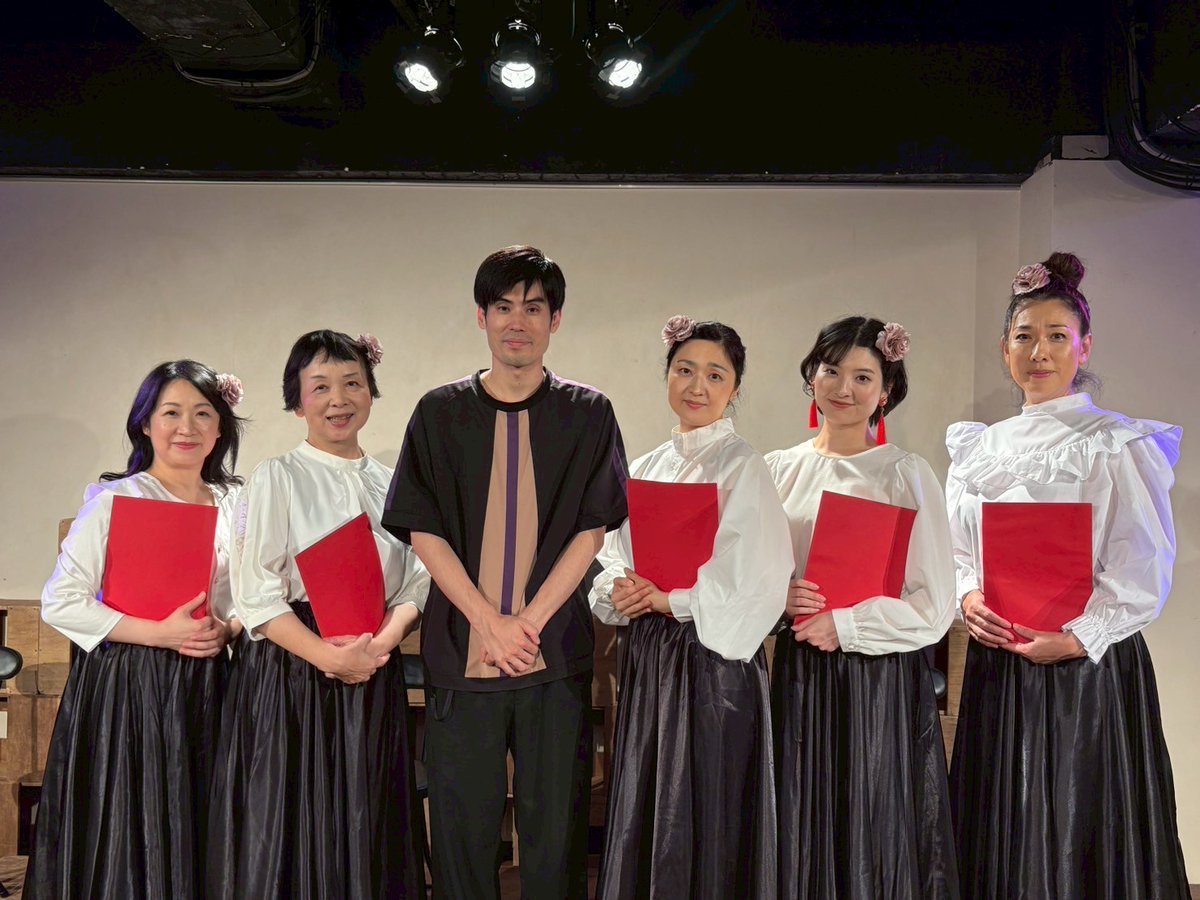 BorobonK's tweet photo. 📖『ことば』番外公演OKAWARI
いつにも増して沢山の方のお力添えにより、昨日終演いたしました！傑作選vol.2はあるのでしょうか？？😂　またお目にかかれる日を楽しみに！本当にありがとうございました🙇📖 https://t.co/vXhlHucZz6