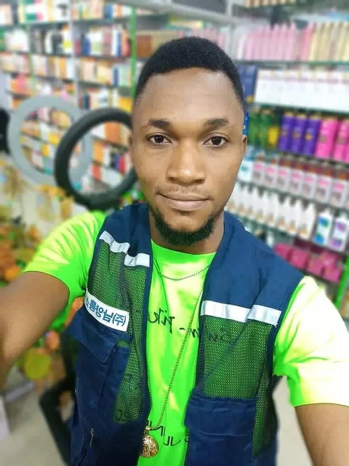 _SeanWeezy's tweet photo. I am under the grace of God, whom shall i fear. #Happybirthday to me. Loading 20th October. https://t.co/dArIWiJIuV