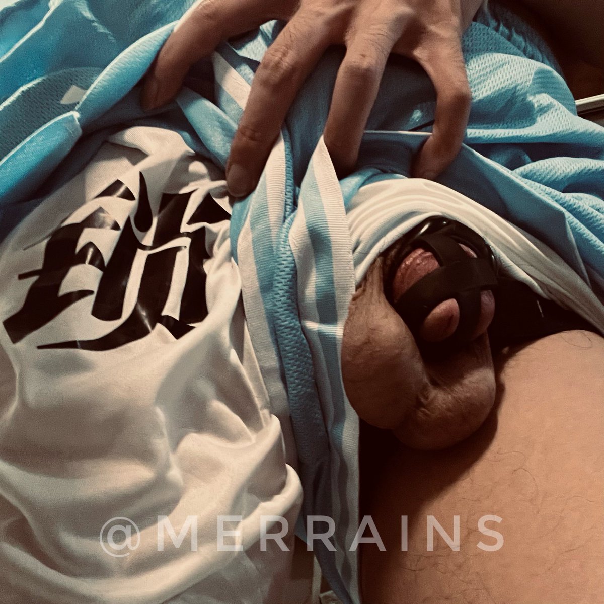 MerRains's tweet photo. 我也随一个 #locktober  好久不戴这款锁了😈 https://t.co/1KmgqiOOUn
