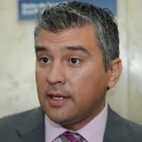 GabiEnsinck's tweet photo. Hoy en @agendapyme @ninofernandez19 #entrevista a Adrián Palacios, VicePte de Unión de #Kiosqueros (UKRA) acerca del masivo #cierre de negocios en el último año; qué están haciendo para sobrevivir y cambios en los hábitos de consumo en kioscos de barrio. De 23 a 24 x @fmmilenium https://t.co/pzcfa1wfkI