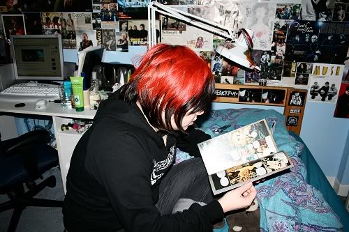 skeletoncrevvs's tweet photo. btw here is me in 2007 lmao https://t.co/eZp1UWighE