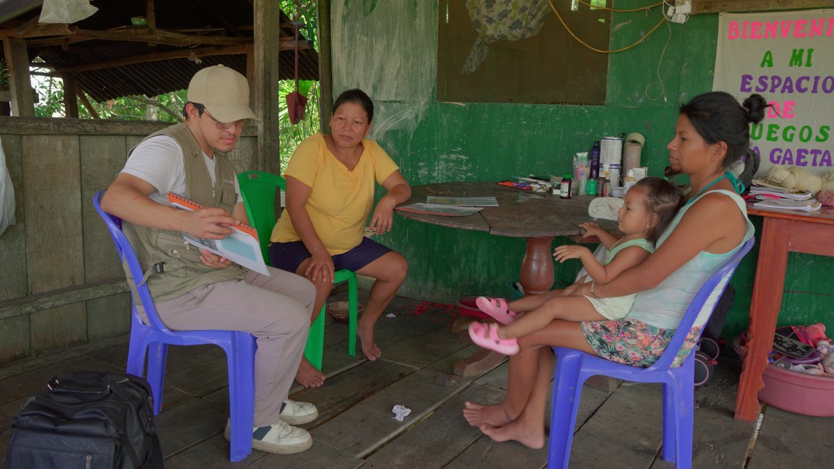 #AMAZONÍA | Realizamos visitas domiciliarias para acompañar a las familias en la prevención y reducción de la anemia infantil.

Las mamás aprendieron a aprovechar los alimentos de su propia comunidad para preparar comidas nutritivas y prevenir la anemia.