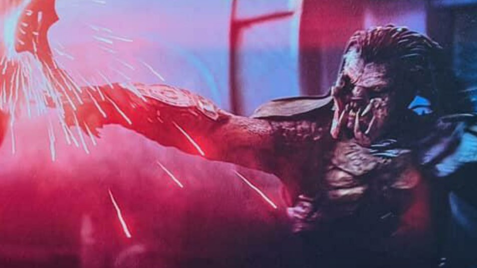 predatormovie's tweet image. First look at Kwei unmasked, Wrist Blades &amp;amp; Cloaking effects in #PredatorBadlands /_\

See the new photos here: predator-movies.com/news/first-loo…